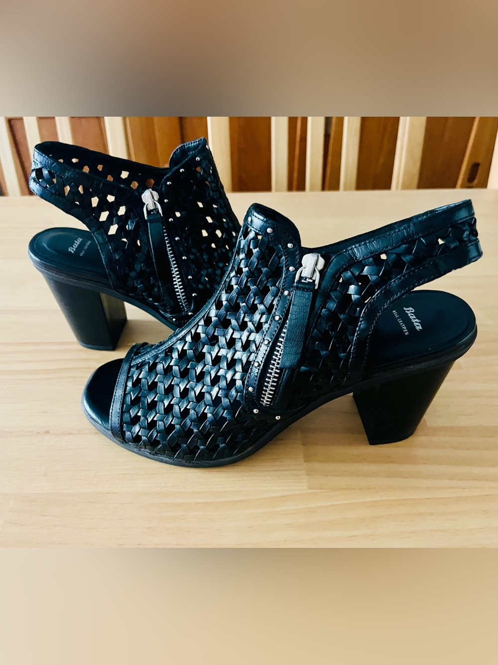 Bata Woven Leather Open-Toe Slingback Sandal with Zip Accent - Black - Sz 9 (40)